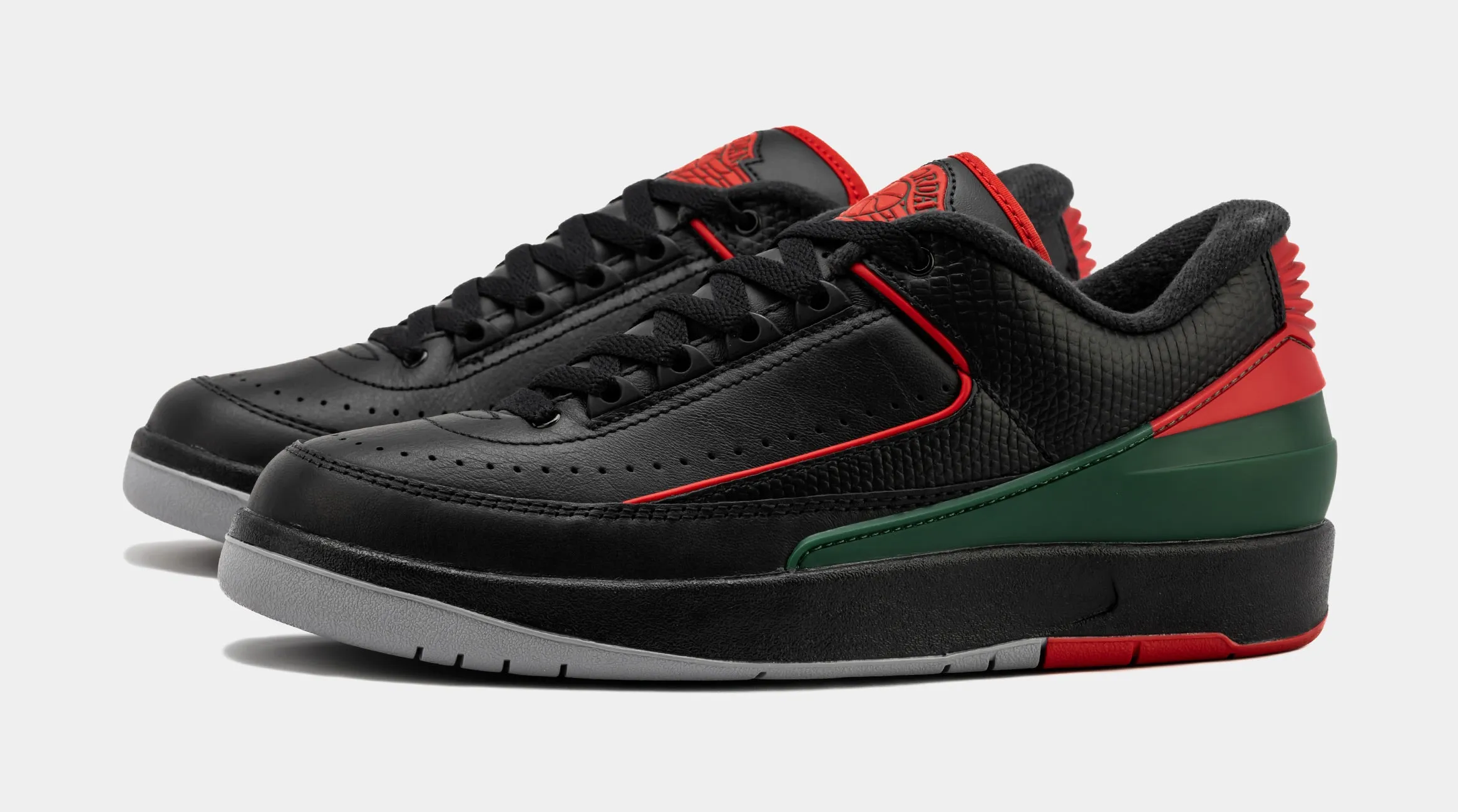 Air Jordan 2 Retro Low Christmas Mens Lifestyle Shoes (Black/Fire Red/Cement Grey) Free Shipping