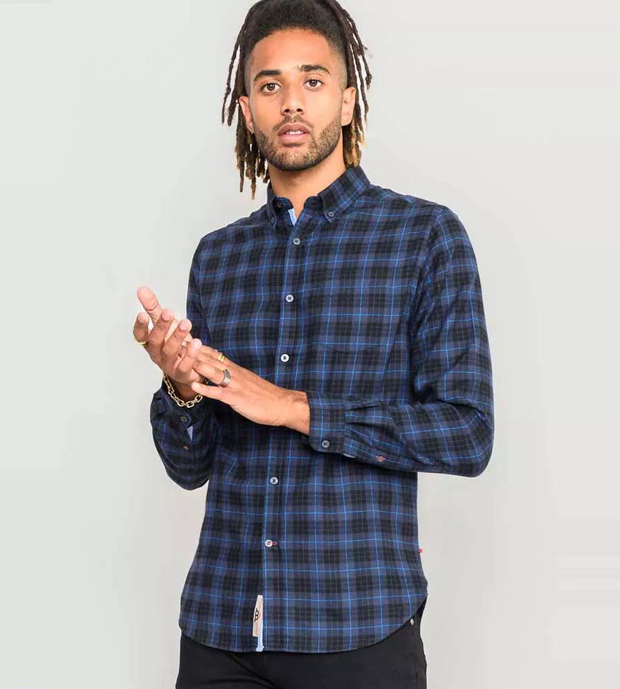 D555 Mens Blue Flannel Check Shirt With Long Sleeves (DOVERCOURT)