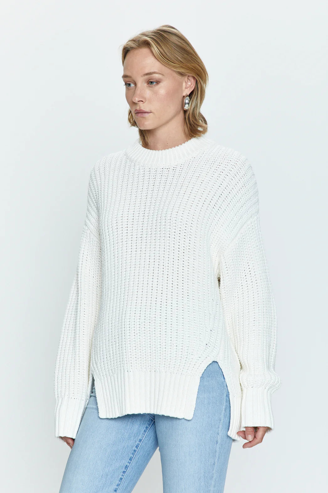 HELENE SPLIT HEM SWEATER