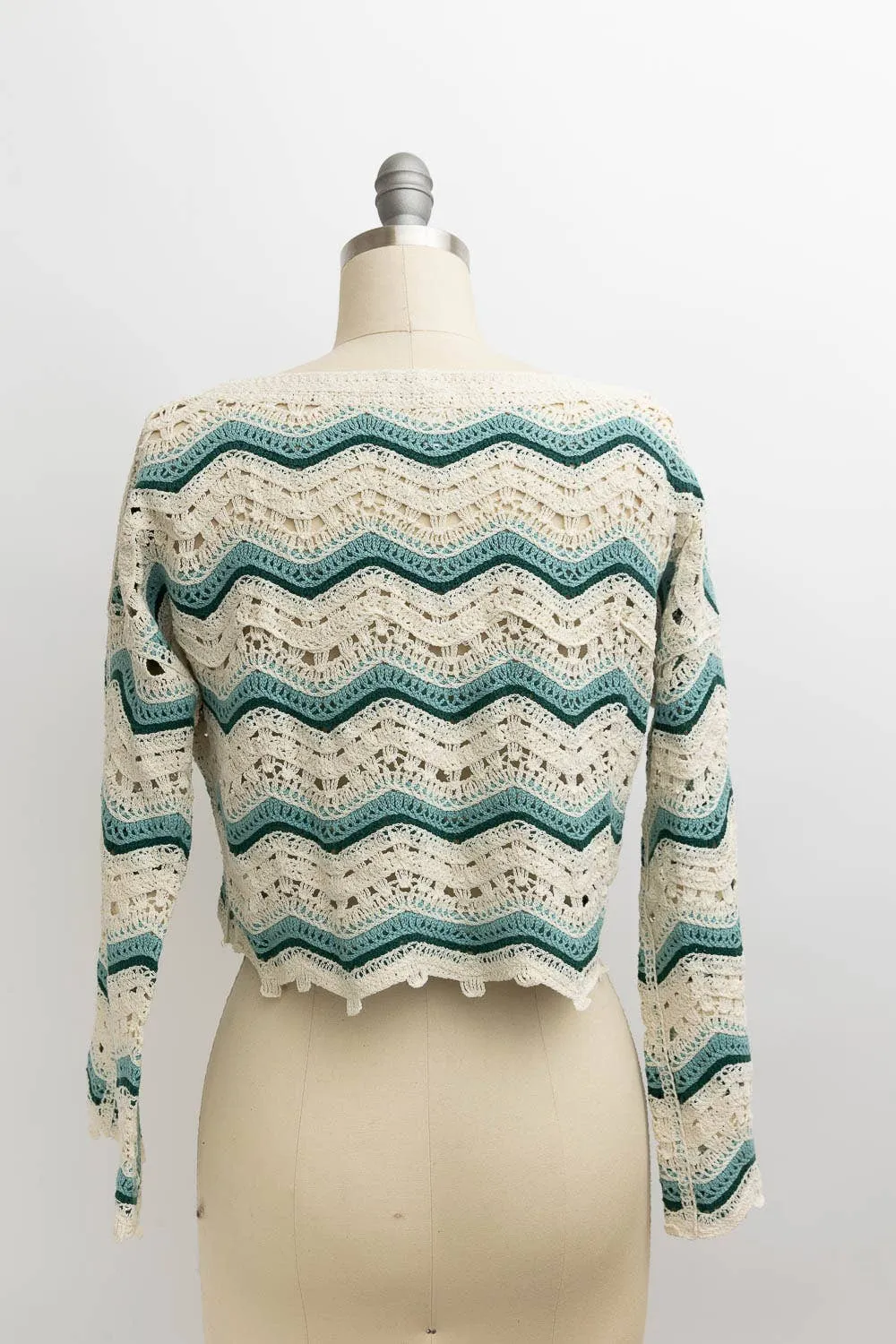 Jenny Long Sleeves Chevron Patterned Crochet Style Top