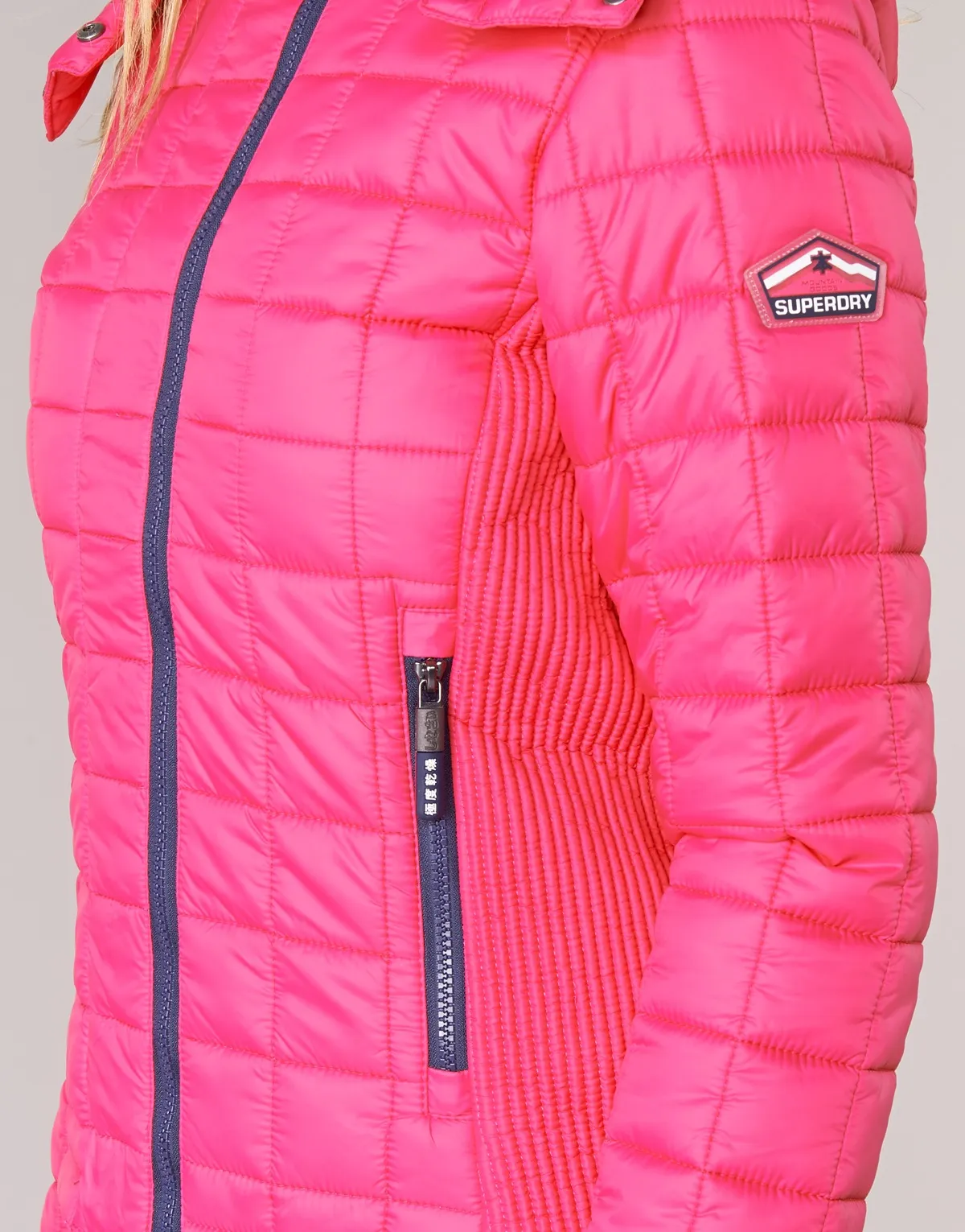 Superdry FUJI BOX QUILTED